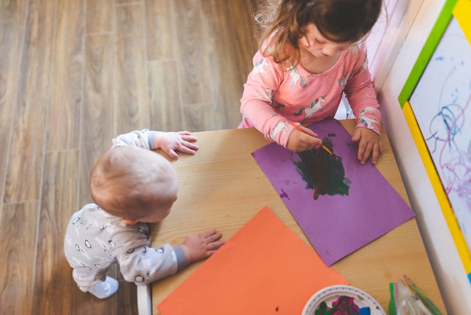 Creatieve activiteiten 2 jaar - knutselen en verven