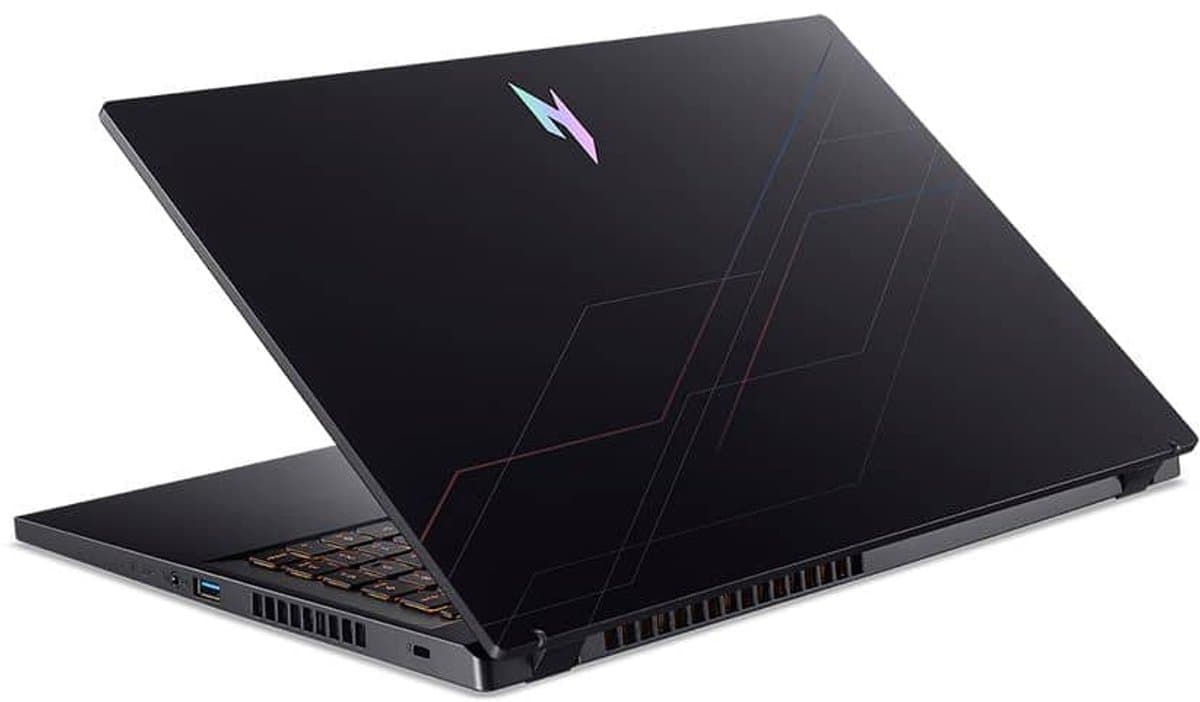 Acer Nitro V 15 ANV15-52-9000 - Gaming Laptop - 15.6 inch 165Hz - i9-13900H - 16GB - 512GB SSD - RTX 5060 - Zwart - inclusief Nitro Controller + 3mnd PC GamePass thumbnail 6