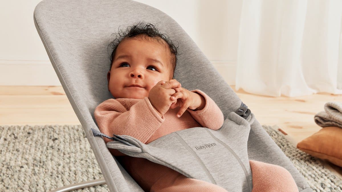 BabyBjörn Wipstoel Bliss - 3D Jersey - Zandgrijs - Ergonomisch - Verstelbaar - Inklapbaar thumbnail 5