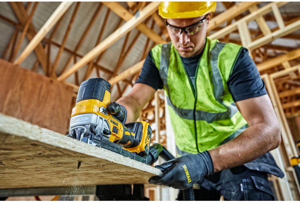 DeWALT DCS335NT Accu Decoupeerzaag 18V Body TSTAK thumbnail 8