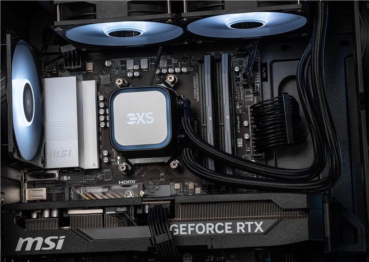 Corsair 3XS Elite RTX 5080 - High-end 4K gaming thumbnail 6