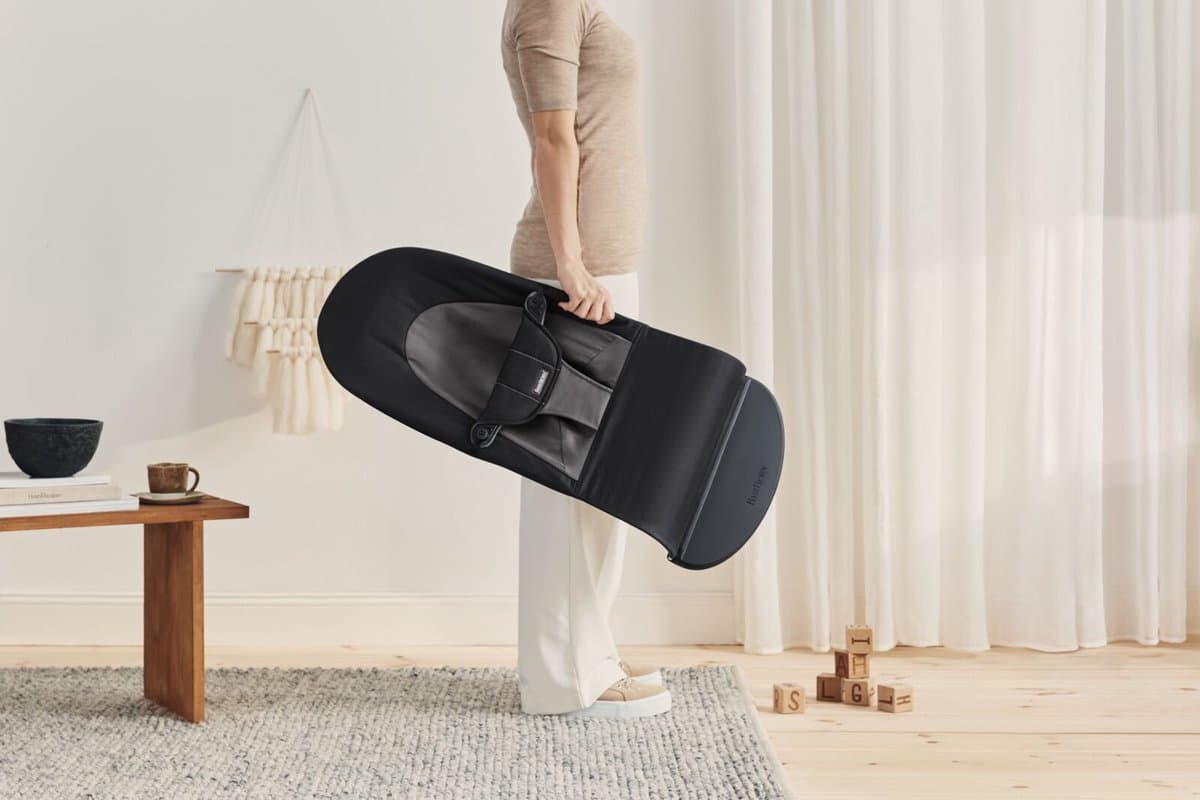 BabyBjörn Wipstoel Balance Soft - Geweven - Zwart-Donkergrijs - Ergonomisch - Verstelbaar - Inklapbaar thumbnail 8