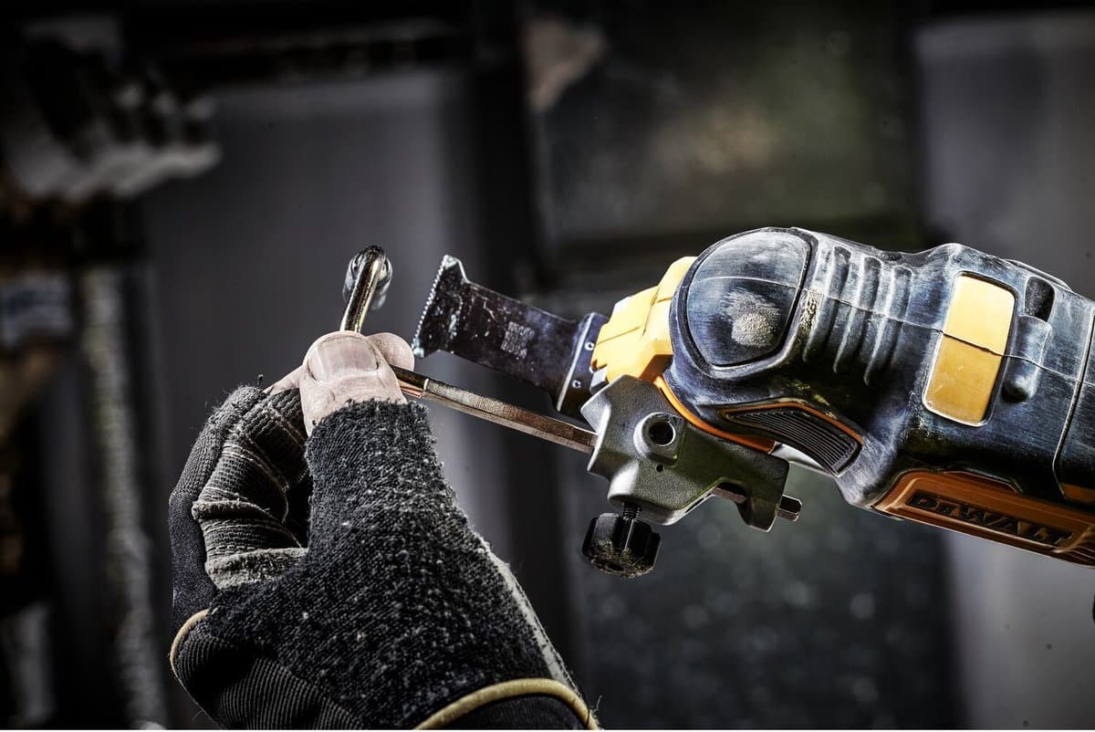DeWALT DCS356E1T Accu multitool + accessoires 18V XR 1.7Ah POWERSTACK in TSTAK thumbnail 6