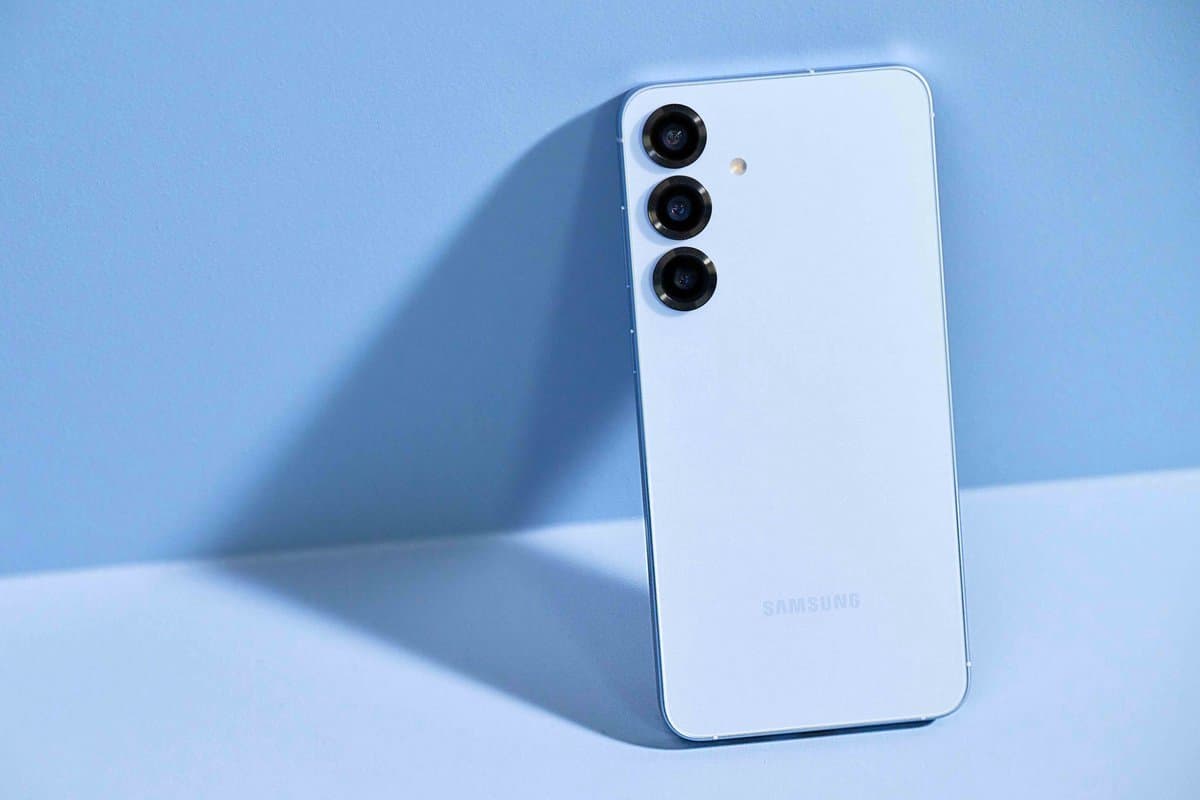 Samsung Galaxy S25 5G - 128GB - Icy Blue thumbnail 2