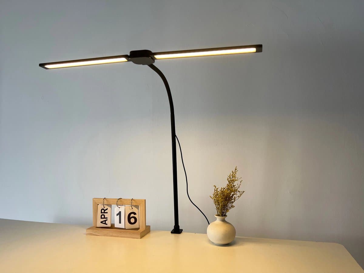 LotaHome - Bureaulamp LED Dimbaar - Dubbele Flexibele Bureauverlichting - Bureaulamp met Klem - Desklamp - Laptoplamp - Tafellamp - Werkverlichting - Inklapbaar - Bureauaccessoires - 5 Lichtstanden en 3 Dimfuncties - Touchscreen - Afstandsbediening thumbnail 6