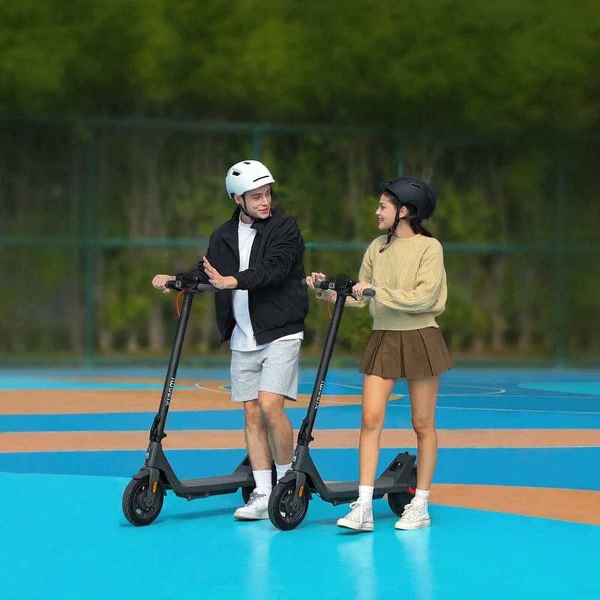 Xiaomi Electric Scooter 4 Lite 2nd Gen - Elektrische Step voor Volwassenen - 300W Motor - 25 km Bereik - 10 Inch Banden thumbnail 7
