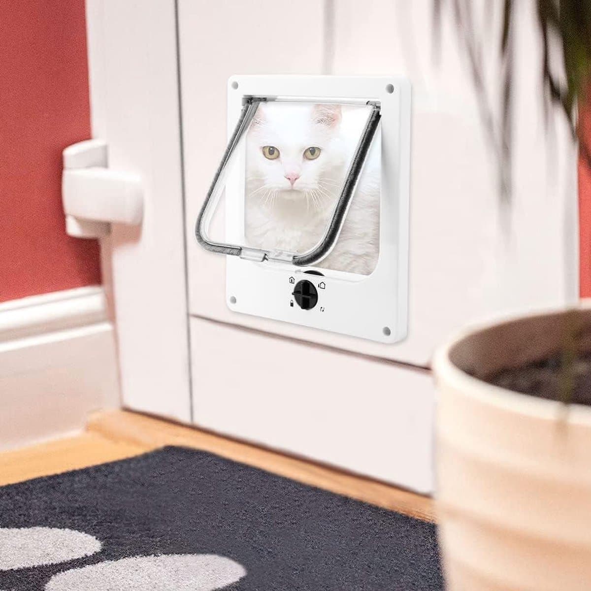 Kattenluik met microchip - Grote vergrendeling 4-voudige magneten - Eenvoudig te installeren weerbestendige huisdierdeur - Stille handmatige huisdierluik voor muur-houten Kattenluik met microchip thumbnail 2
