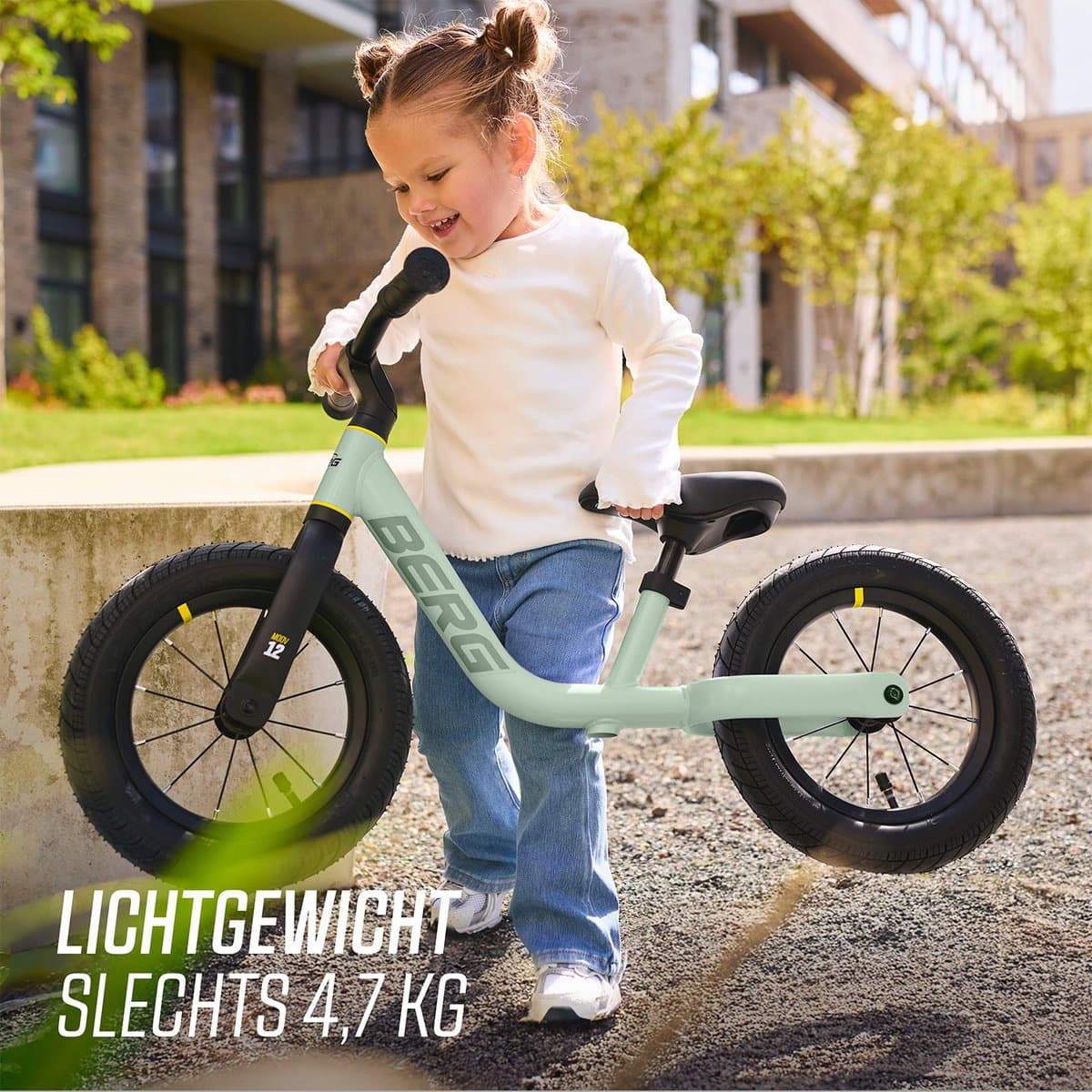 BERG MOOV12 Loopfiets - 2,5+ jaar - 12 inch - Lichtgewicht - Comfortabele luchtbanden - Verstelbaar Stuur en Zadel - Sage Green thumbnail 2