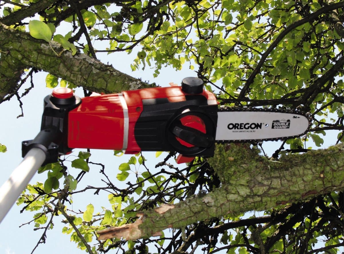 Einhell Accu Tuin-Multitool GE-HC 18 Li T Kit - Power X-Change - 18 V/3.0 Ah/Li-Ion - Zwaardlengte kettingzaag: 200 mm - Bladlengte heggenschaar: 450 mm - Tandafstand: 16 mm - Excl. accu en lader thumbnail 6
