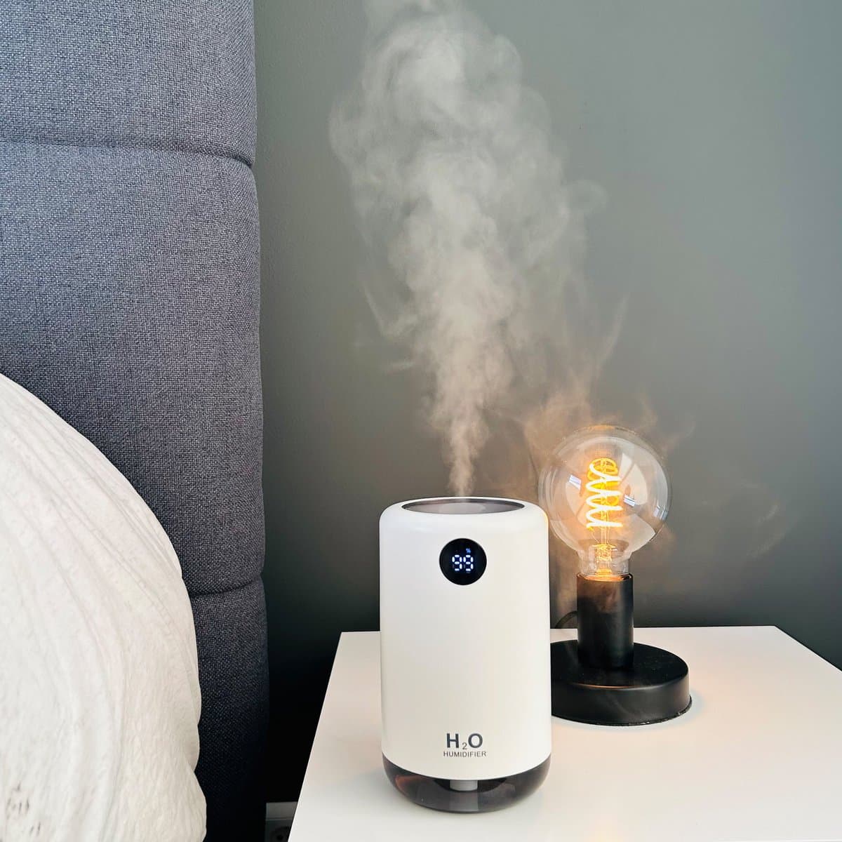 The Care Store Draadloze Luchtbevochtiger 500ML - Voor Slaapkamer, Kantoor & Woonkamer - USB-C Oplaadbaar - LED Display - Wit thumbnail 5