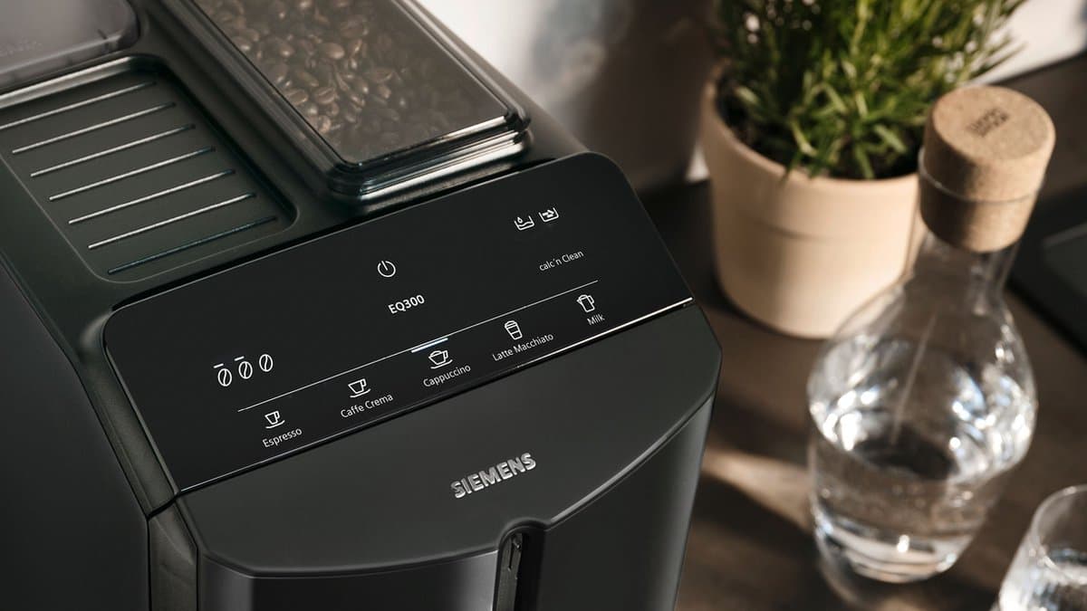 Siemens EQ300 TF301E19 - Volautomaat espressomachine - Zwart - Koffiemachine met bonen thumbnail 6