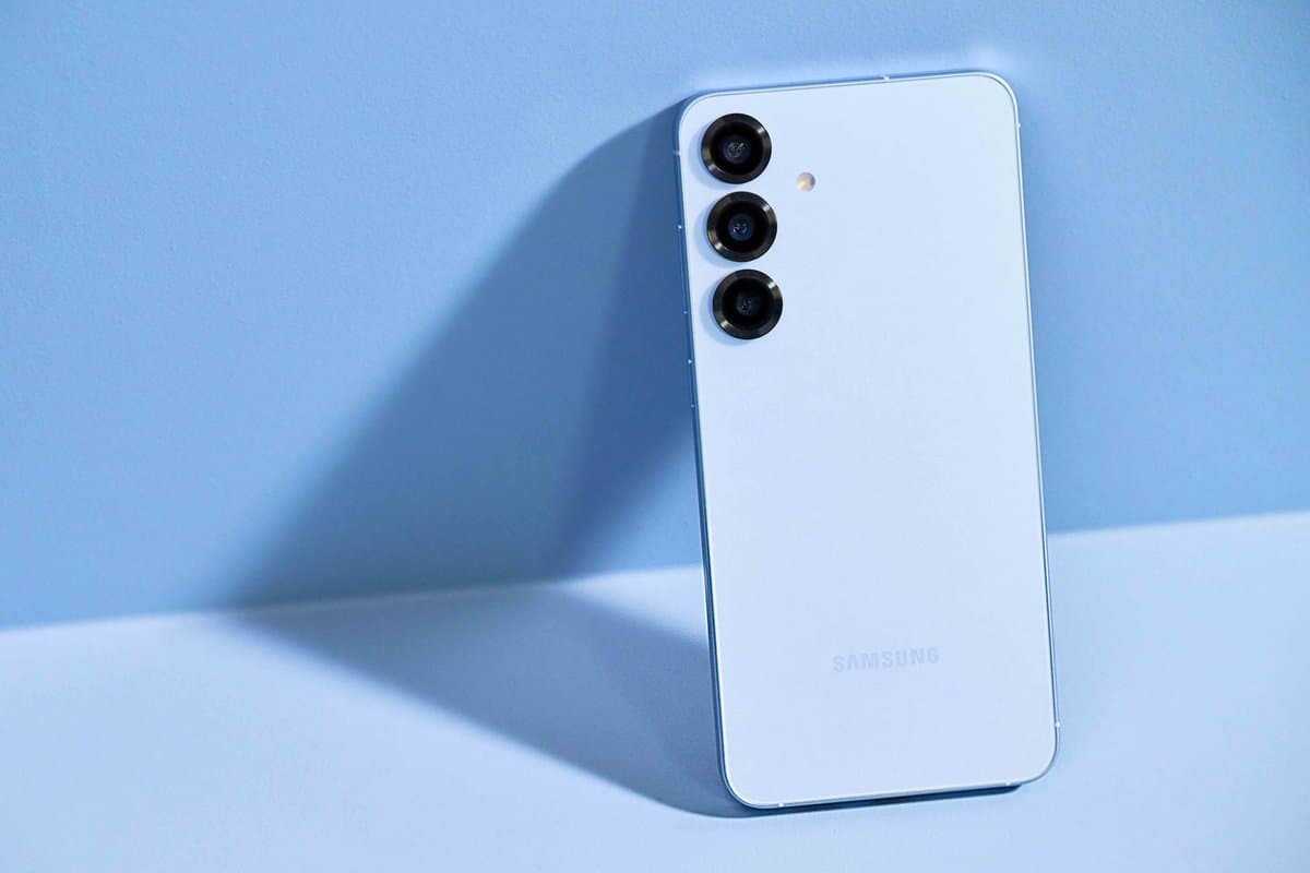 Samsung Galaxy S25 5G - 128GB - Icy Blue + 1 jaar extra garantie thumbnail 2
