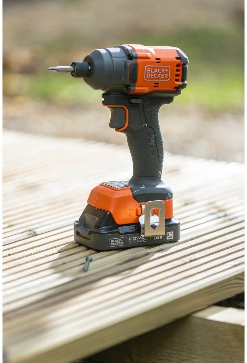 BLACK+DECKER 18V Brushless Slagschroevendraaier met bits (zonder accu en lader) - BLIM78N-XJ thumbnail 8