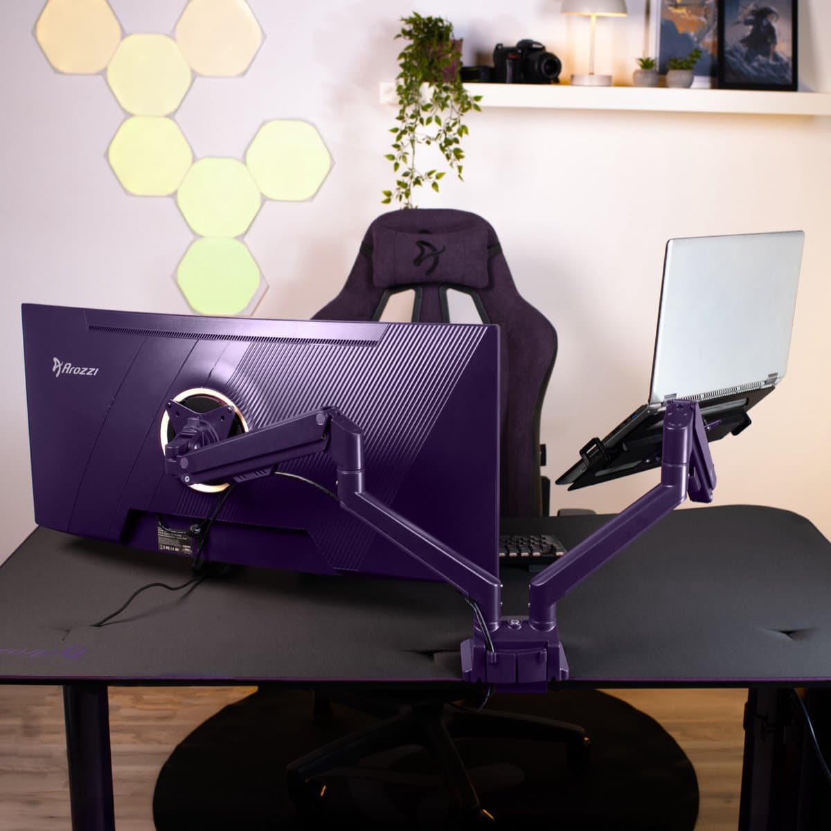 Arozzi Alzare Neo Dubbele Monitor Arm - Gasfeder - Kabelbeheer - 17" tot 34" - Paars thumbnail 4