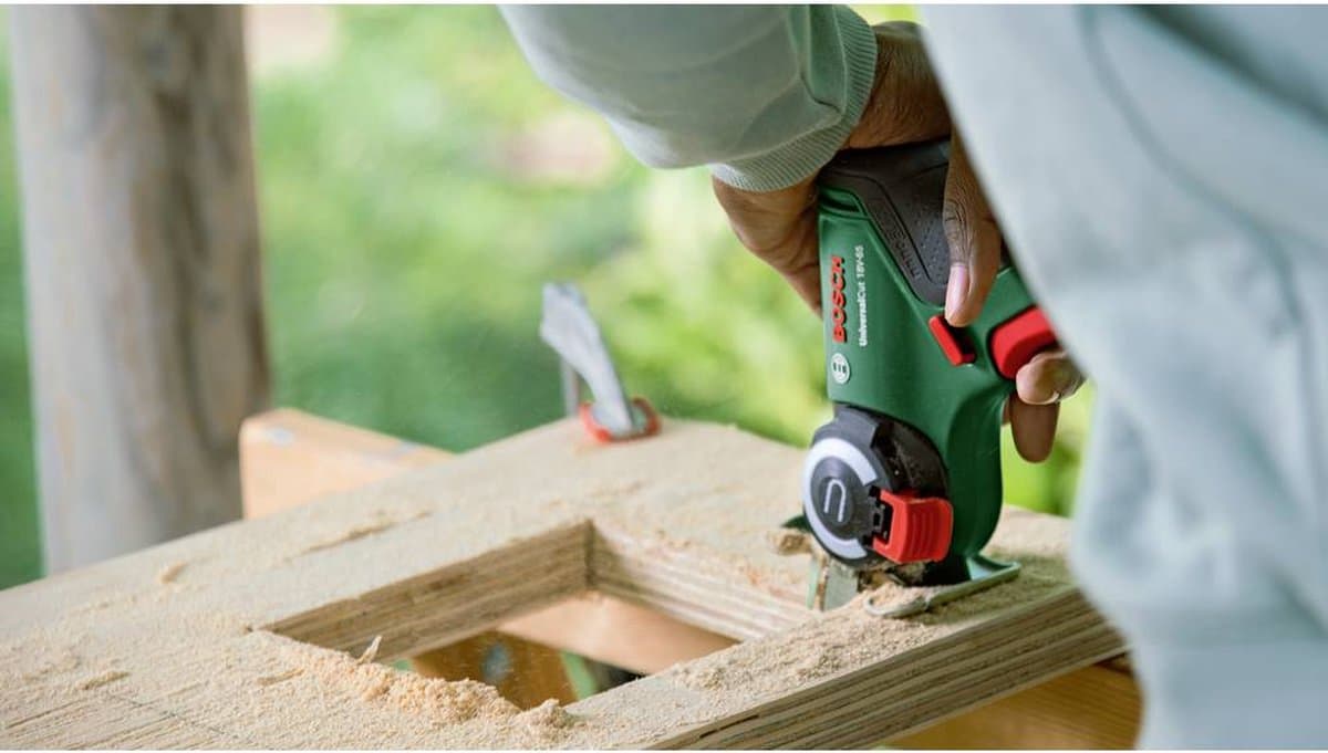 Bosch UniversalCut 18V-65: Trilvrij zaagwerk voor hout en kunststof thumbnail 7