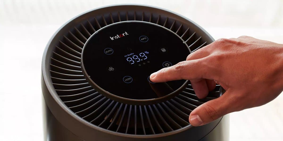Instant™ Air Purifier Luchtreiniger Wit - Keuken / Slaapkamer tot ± 22m² - Met HEPA-13 Filter - 3-in-1 Filtratie Tegen Woning Allergenen & Huisdier Allergie - Verwijdert 99.9% Bacterien, Stof, Rook, & Stuifmeel met Plasma Ion Technologie - AP200 thumbnail 6