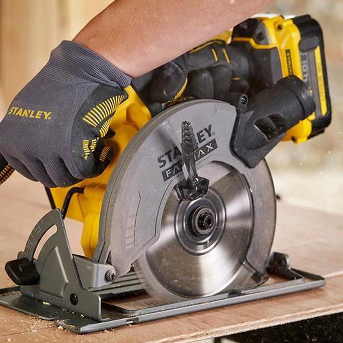 STANLEY FATMAX V20 18V Cirkelzaag 165mm - Accu thumbnail 5