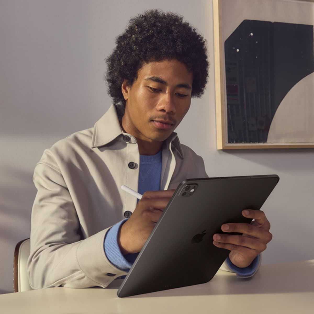 Apple iPad Pro 5G Apple M LTE-TDD & LTE-FDD 2 TB 27,9 cm (11") 16 GB Wi-Fi 7 (802.11be) iPadOS 26 Zilver thumbnail 3