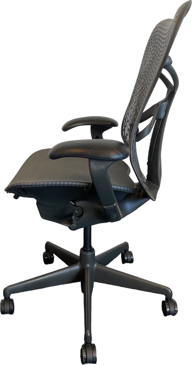 Herman Miller Mirra Full Option thumbnail 6