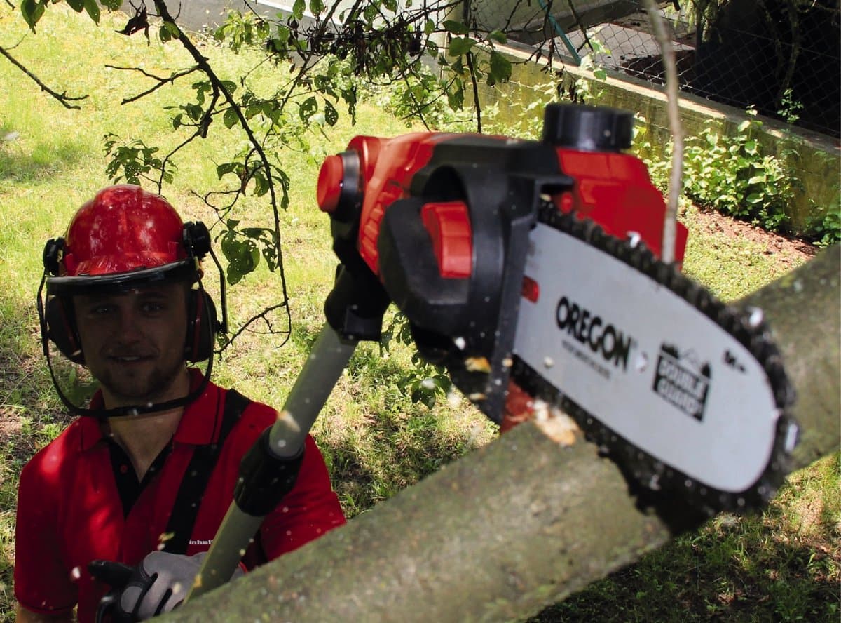 Einhell Accu Tuin-Multitool GE-HC 18 Li T Kit - Power X-Change - 18 V/3.0 Ah/Li-Ion - Zwaardlengte kettingzaag: 200 mm - Bladlengte heggenschaar: 450 mm - Tandafstand: 16 mm - Excl. accu en lader thumbnail 7