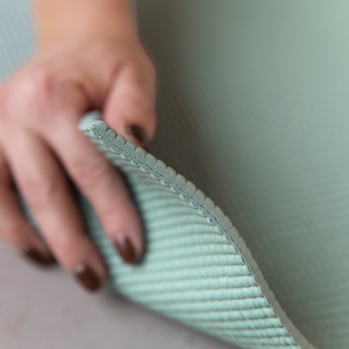Bodhi Tree Yogamat 6 mm (183 × 61 cm) - Extra dik & antislip - Inclusief draagriem - Mint Groen thumbnail 6