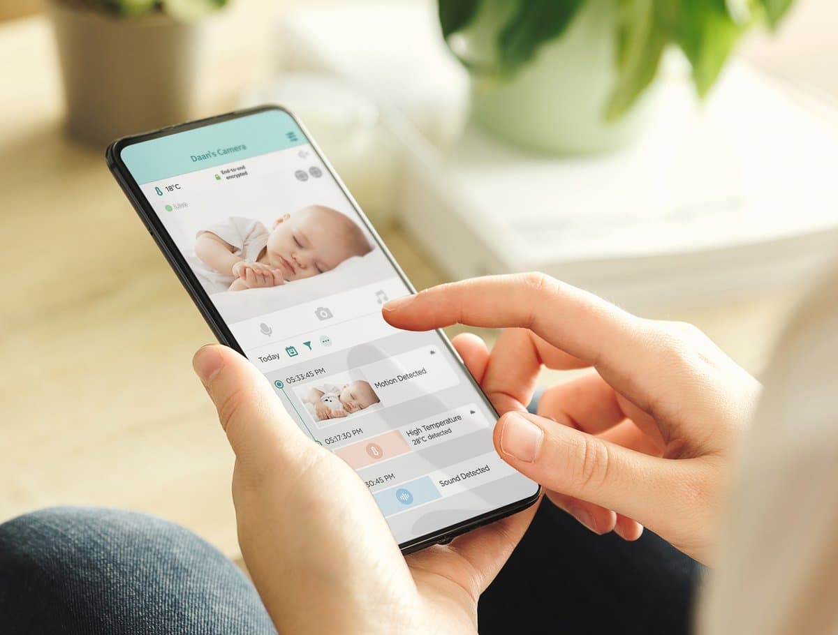 LUVION® Essential Connect Crib Black - Wifi Babyfoon met HD Camera én App - Premium Baby Monitor thumbnail 4