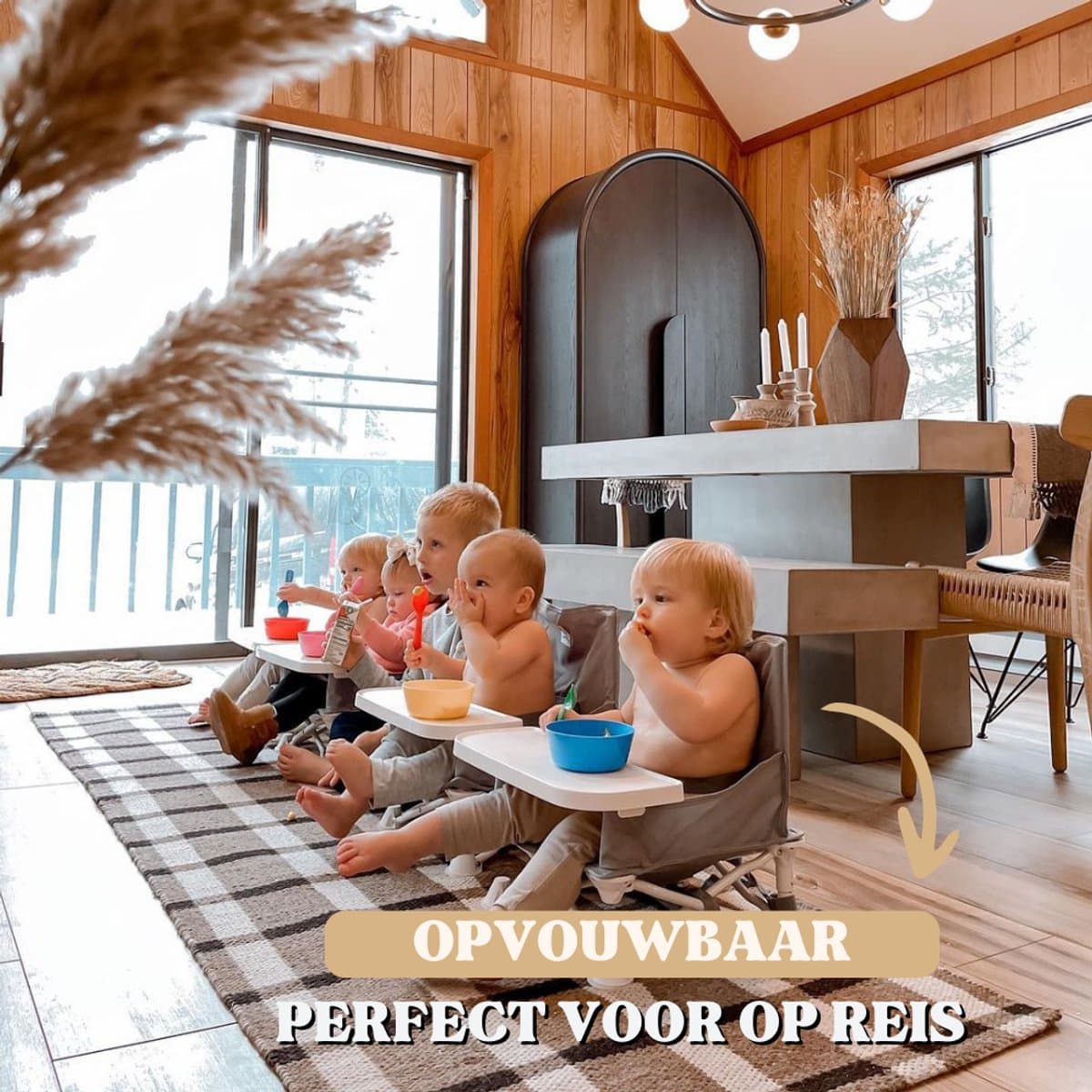 Kinderstoel Inklapbaar - Stoelverhoger - Zitverhoger - Kinderstoel - Kinder Eetstoel - Eetstoel Baby - Incl. Draagtas & Bevestingingsriemen- Roze met Zonwering thumbnail 7