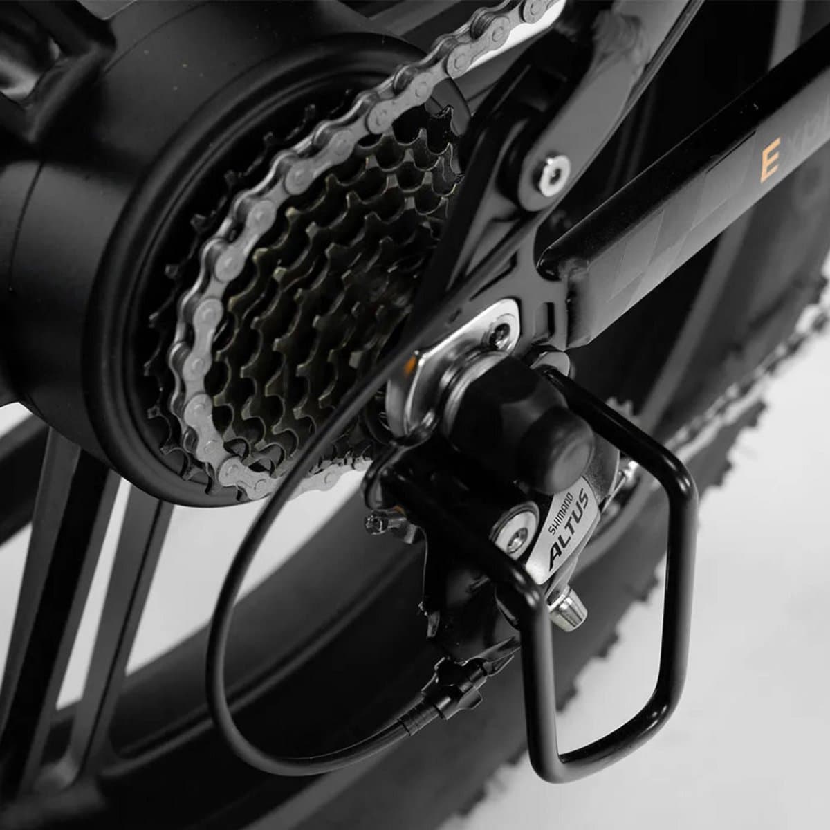 ENGWE Engine Pro 2.0 Elektrische Vouwfiets - Fatbike - 20 Inch - 250W Motor - 8 Versnellingen - 110 km Actieradius - Hydraulische Schijfremmen - Zwart thumbnail 2