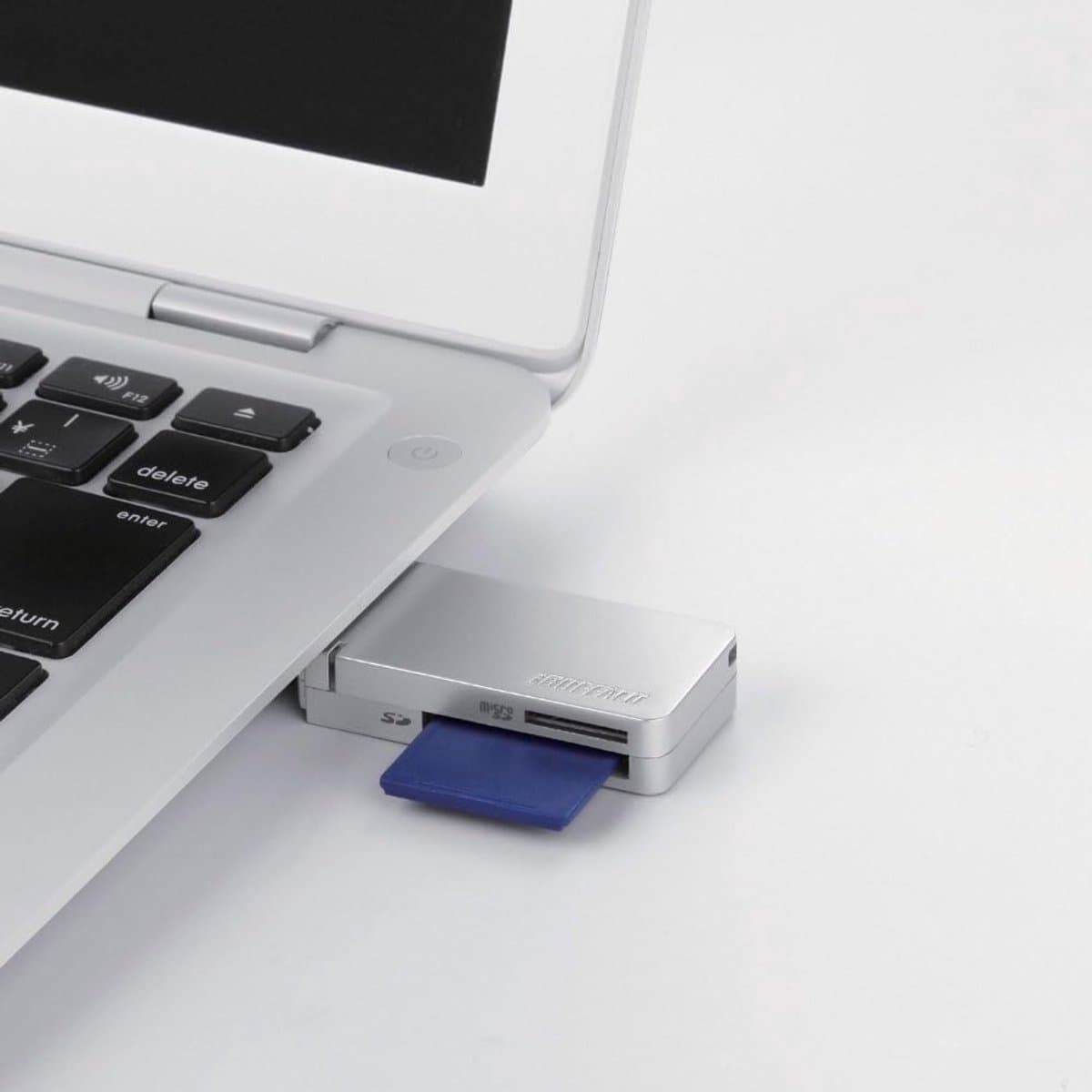 Kaartlezer USB 3.0 - Geheugenkaartlezer Externe - Snelle Data Overdracht - Ondersteunt Meerdere Kaarten - 78 g - Zilver thumbnail 3