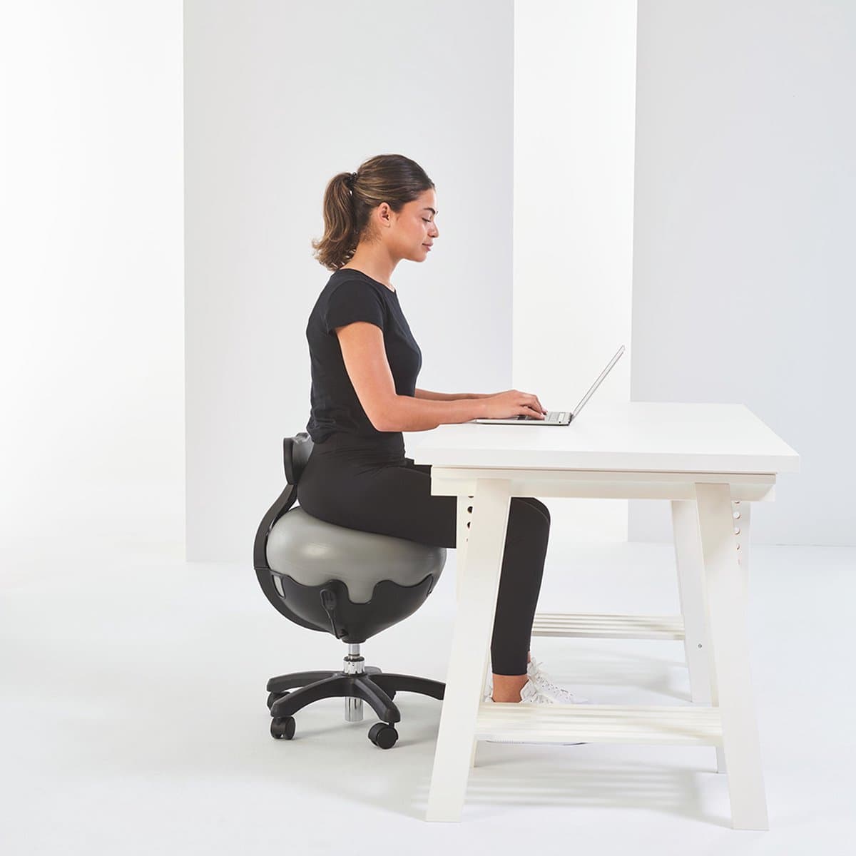 Mambo Max Verstelbare Balstoel - Ergonomische Zitbal voor Kantoor en Thuiswerken - Zwart/Grijs thumbnail 5