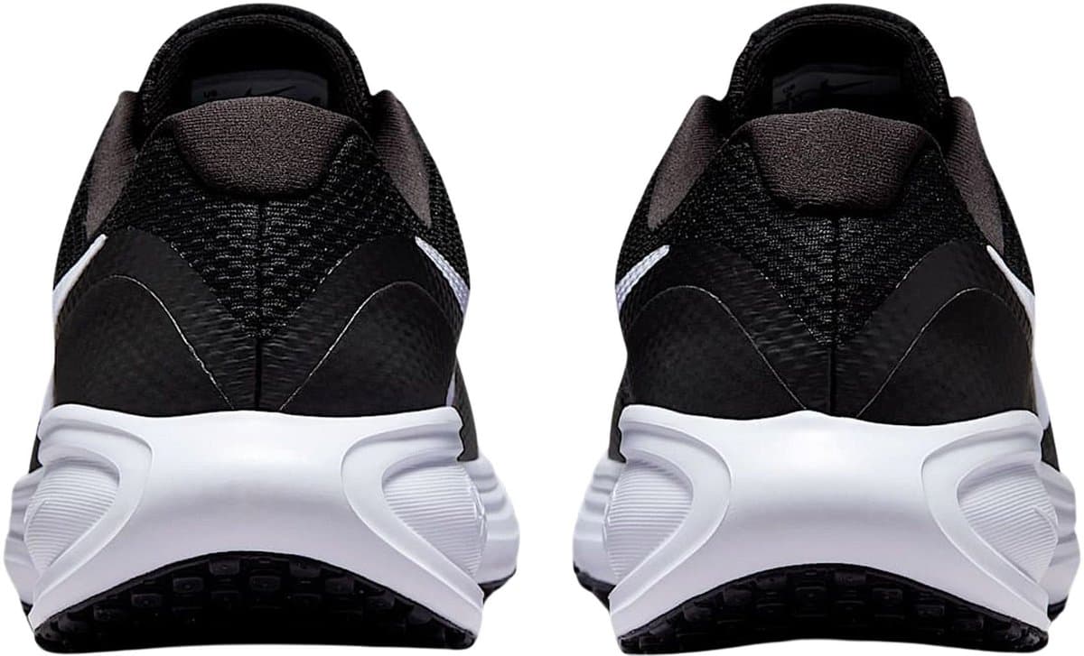 Nike Revolution 8 Dames: lichtgewicht hardloopschoen met foam-demping thumbnail 5