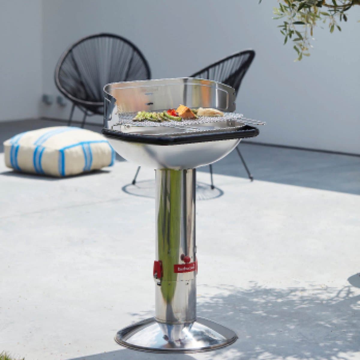 Barbecook Loewy 55 - Houtskool BBQ barbecue - Grilloppervlak 55x33cm - Incl. Windscherm, BBQ rooster en asopvangpot - RVS thumbnail 3