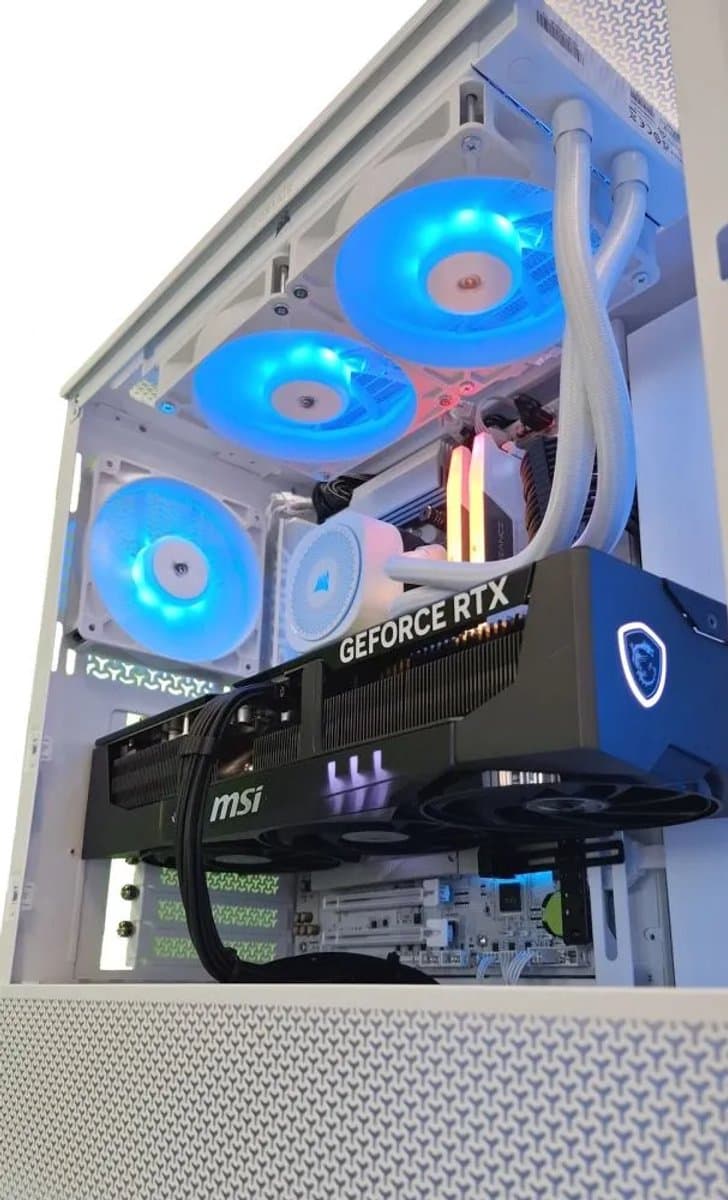 Xenith Epic Corsair Snow - Ryzen 9 9950X3D - GeForce RTX 5090 - 64 GB RGB DDR5 - 4 TB ssd - Windows 11 Pro - wit thumbnail 7
