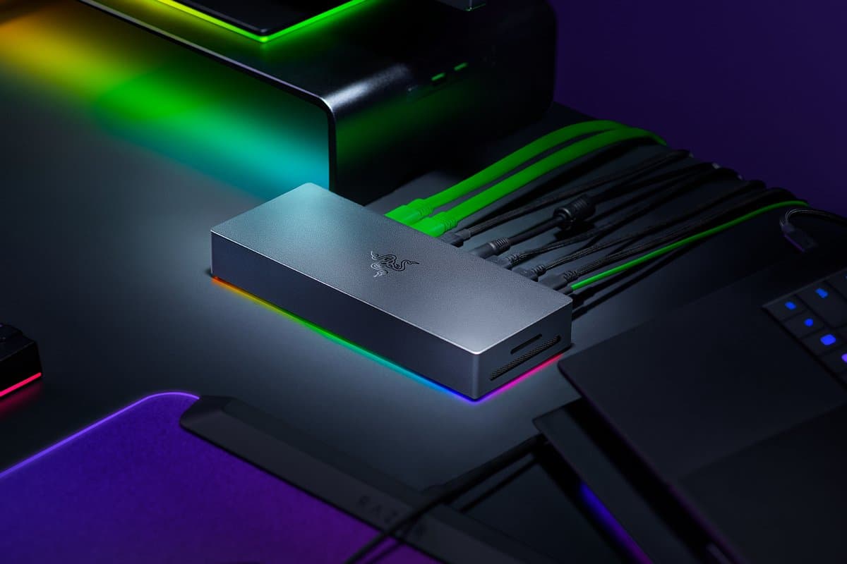 Razer Thunderbolt 5 Dock - Docking Station - 10 poorten - M.2-opslagsleuf - Chroma RGB - Zwart thumbnail 8