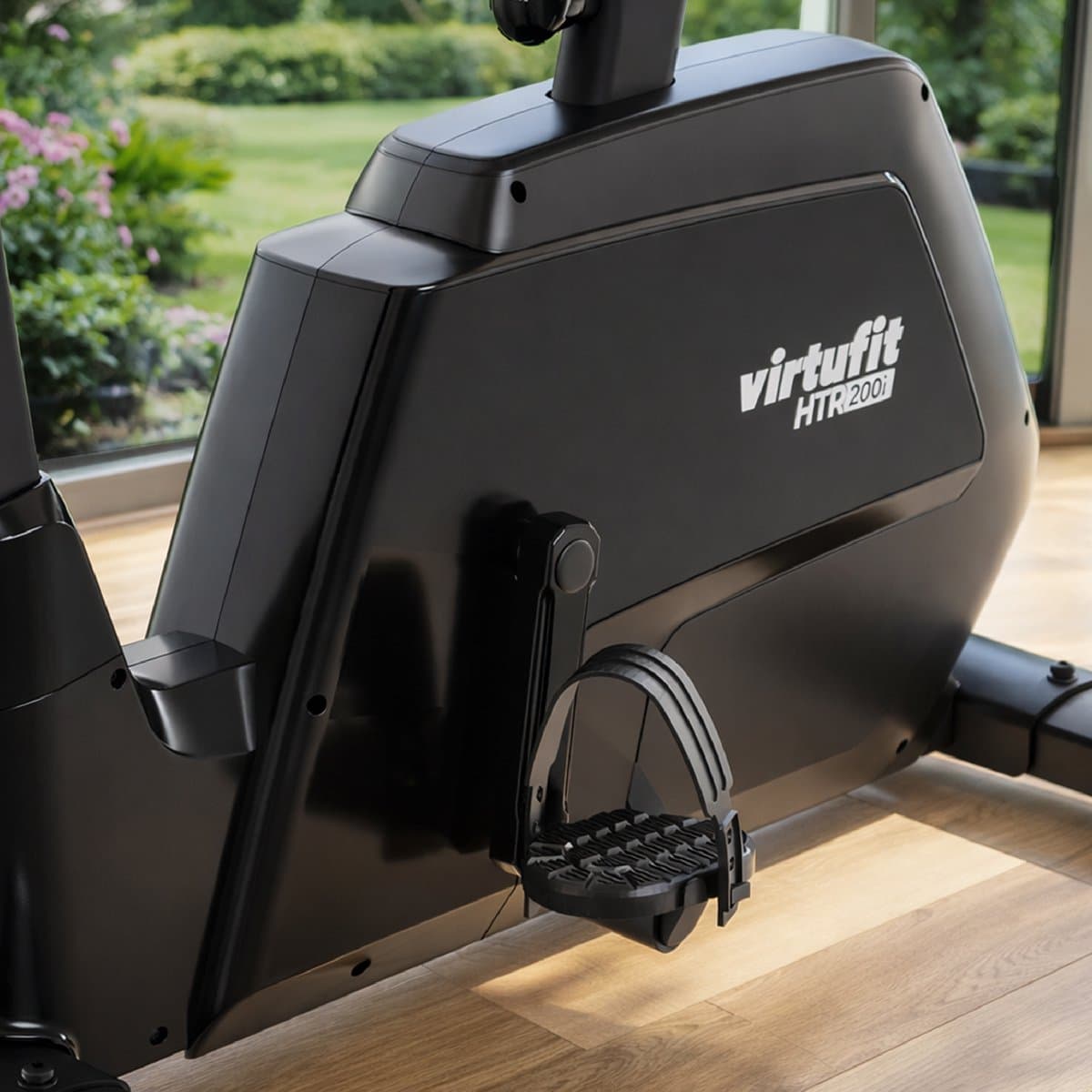VirtuFit HTR200i Hometrainer - Fitness fiets - Hartslagfunctie - 32 weerstandsniveaus - 24 programma’s - App connectiviteit - Met transportwielen - Max. 150 kg gebruikersgewicht - 2026 model (HTR 2.0) thumbnail 8