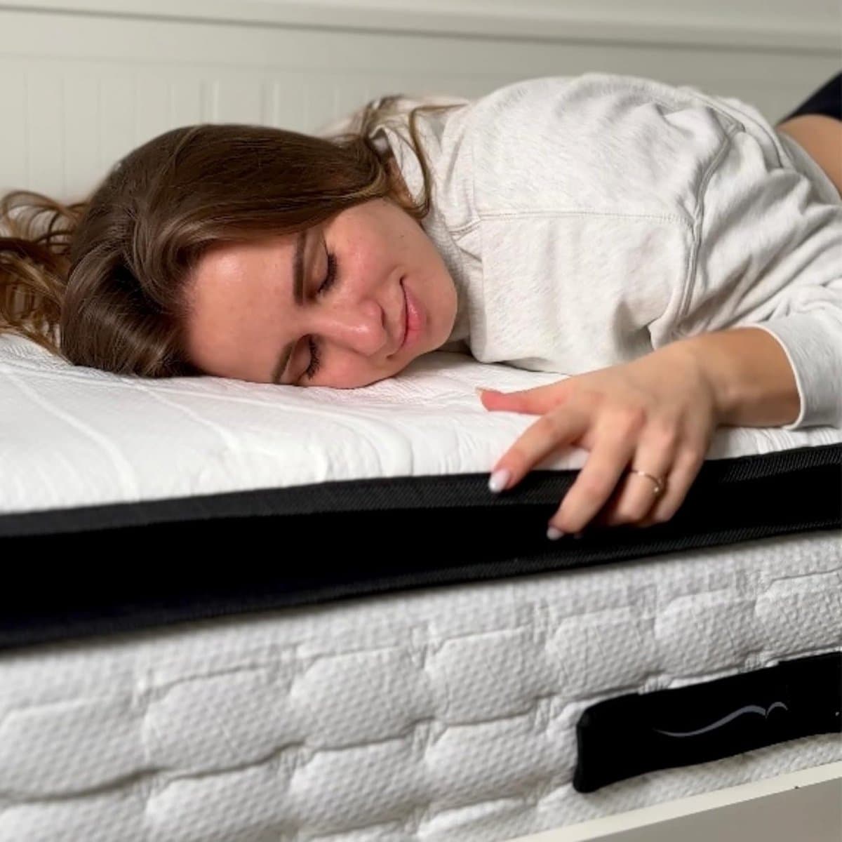 BSS Bedding Basel - Matras - Orthopedisch Matras - 140x200 cm - 30 cm Dik - Inclusief Kussen - 7 Zones - Geïntegreerde Topmatras - Hypoallergeen thumbnail 6