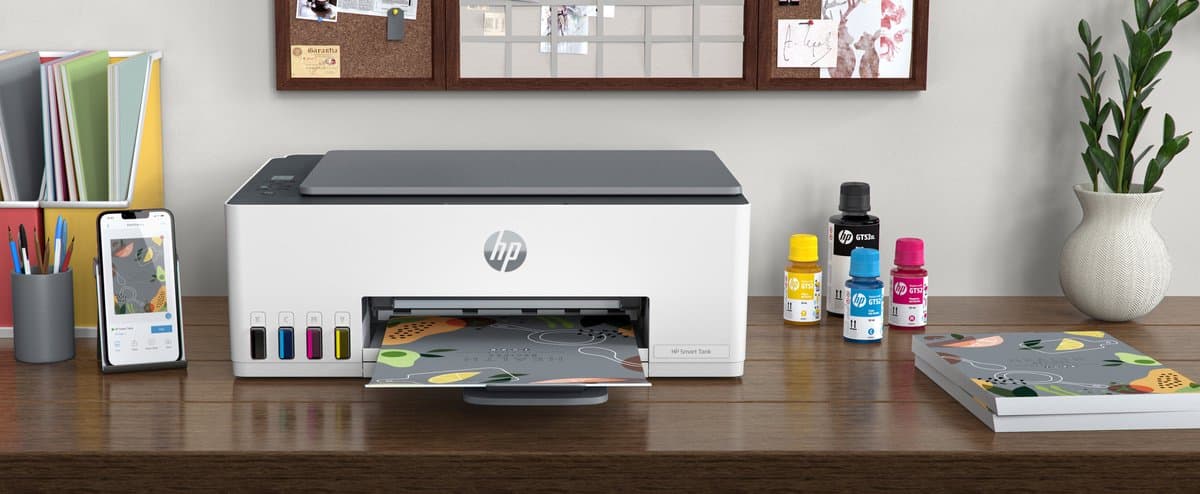 HP Smart Tank 580 All-in-One Printer, Home and home office, Print, copy, scan, Wireless; High-volume printer tank; Print from phone or tablet; Scan to PDF thumbnail 4
