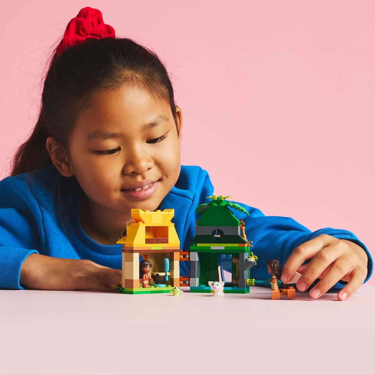 LEGO Disney Vaiana's speeleiland: dubbelzijdig micromodel met 3 figuren thumbnail 7