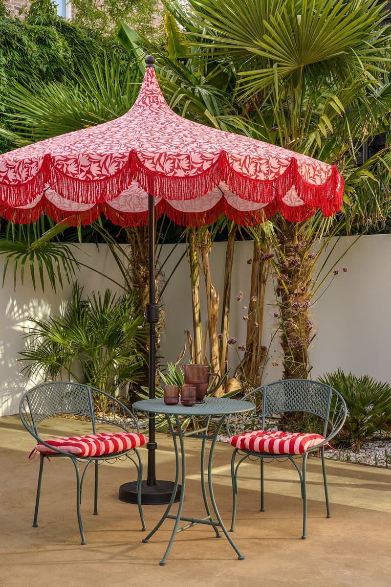 Mica Decorations Kelly Parasol met Draagtas - Stokparasol 238 x Ø235 cm - Tuin of Balkonparasol - Polyester, Staal - Rood thumbnail 3
