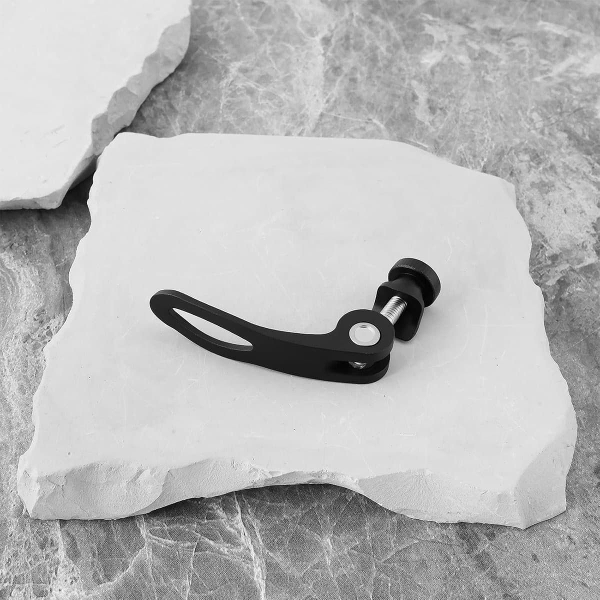 Allecto Plus - 2 stuks Universele Zadelpen Klem Moer M5x32mm voor Mountainbike en Vouwfiets thumbnail 4