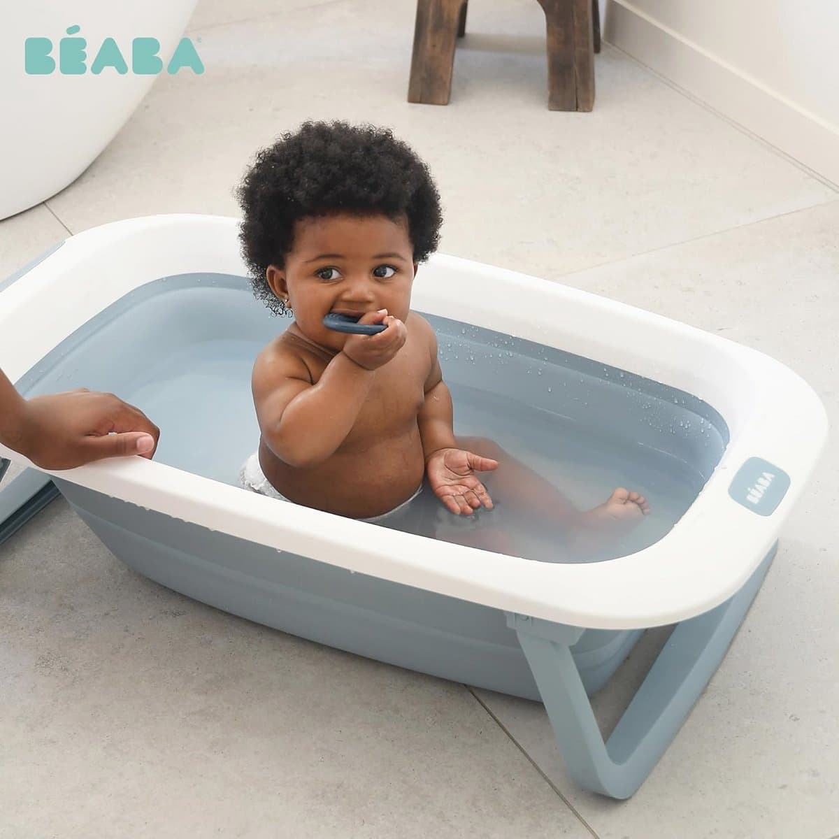 Opvouwbare Babybadkuip - Ultra Compact, Antislip Voeten, Gemakkelijk Opslag - 29L - Blauw thumbnail 4