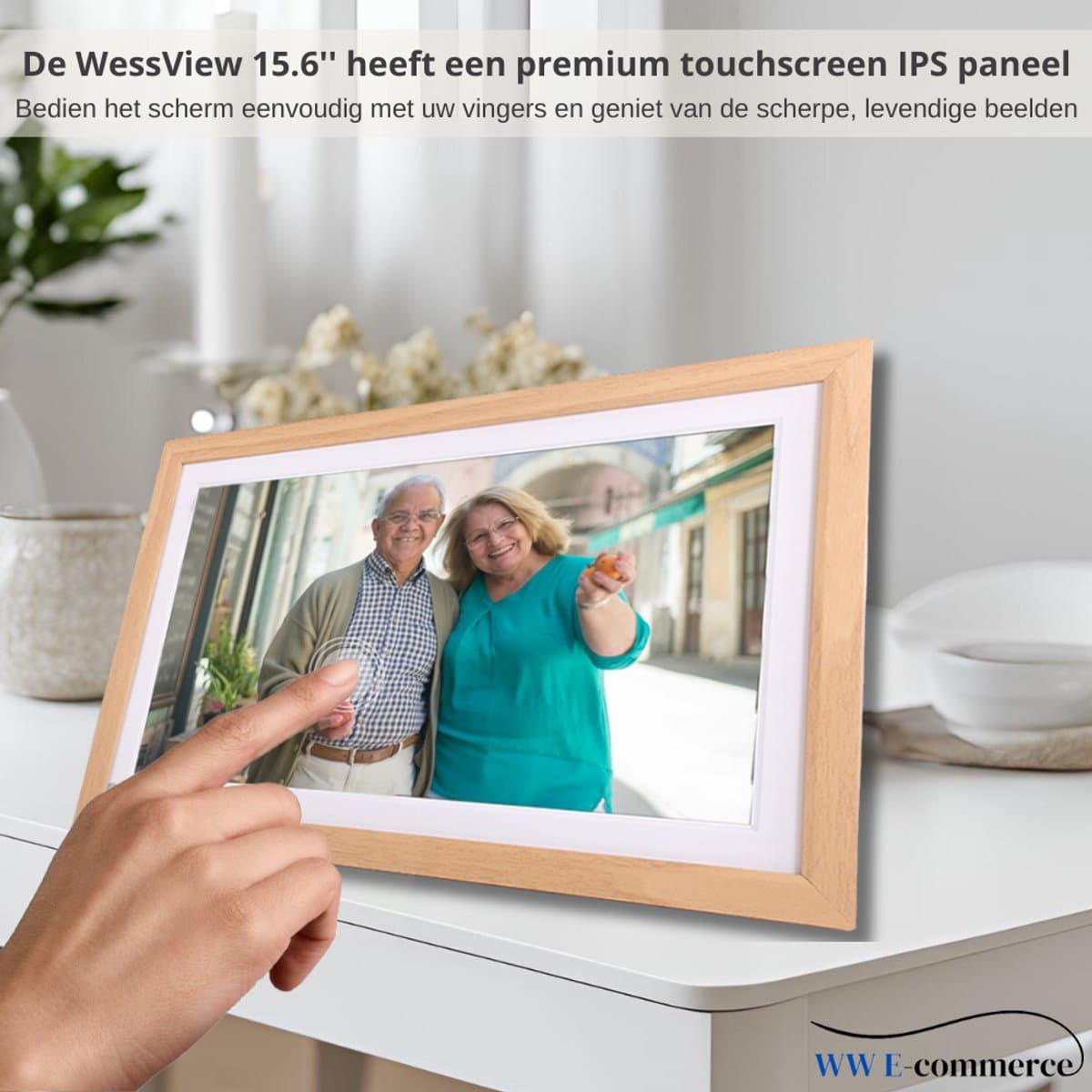 WessView Digitale Fotolijst 15.6 inch - WiFi & Frameo App - XL Ultra HD Fotokader - 32 GB Intern Geheugen - Touchscreen - Luxe Houten Frame thumbnail 6