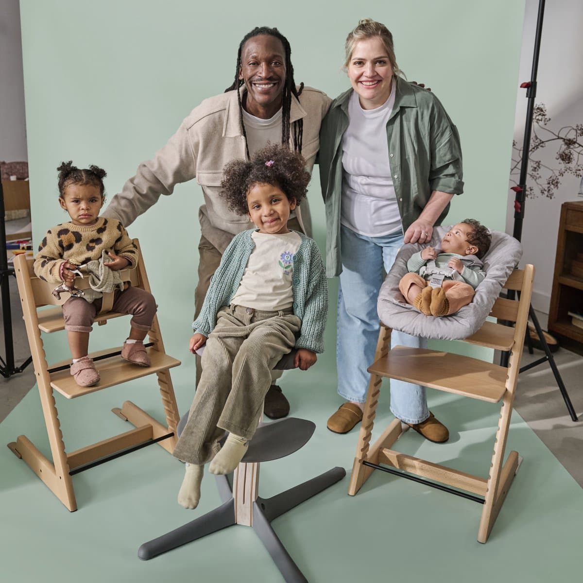 Stokke Tripp Trapp-kinderstoel, gletsjergroen (inclusief stoel en babyset2) met newbornset - veilig, verstelbaar, ergonomisch ontwerp thumbnail 2