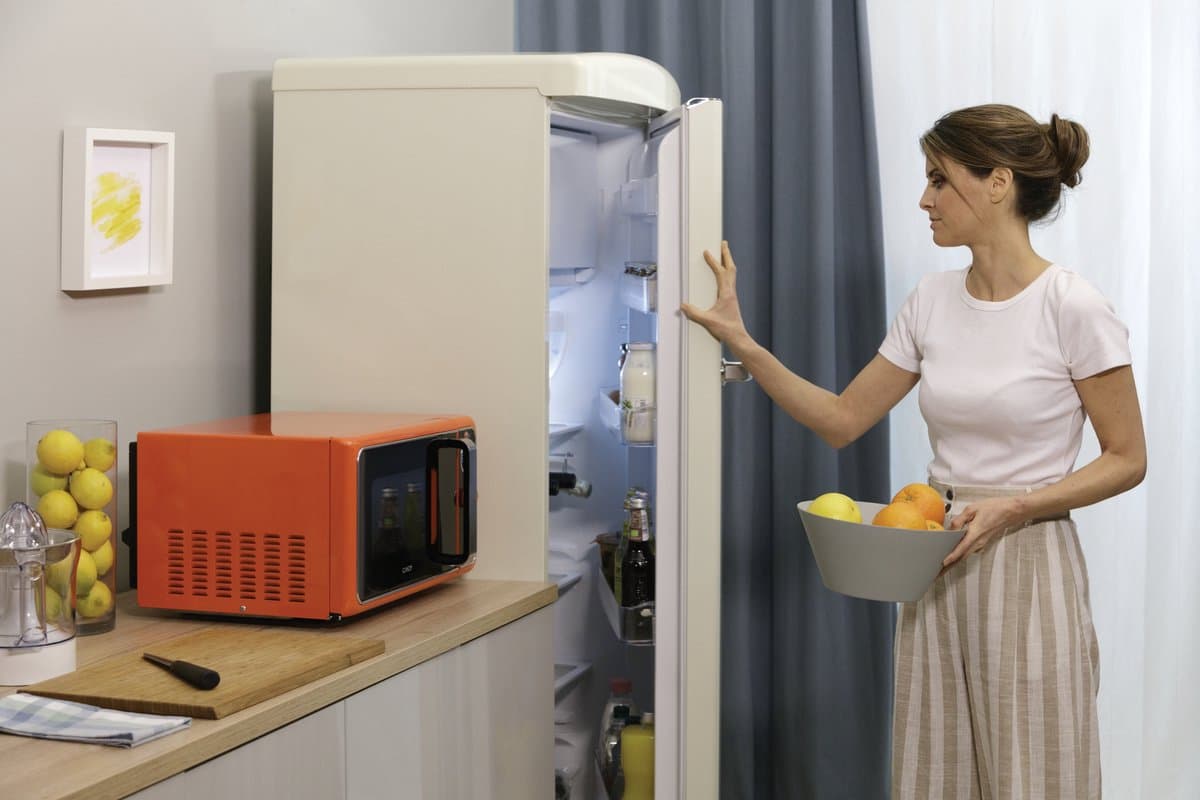 Candy Divo G20CO Oranje Combinatiemagnetron Aanrecht 20 l 700 W thumbnail 4