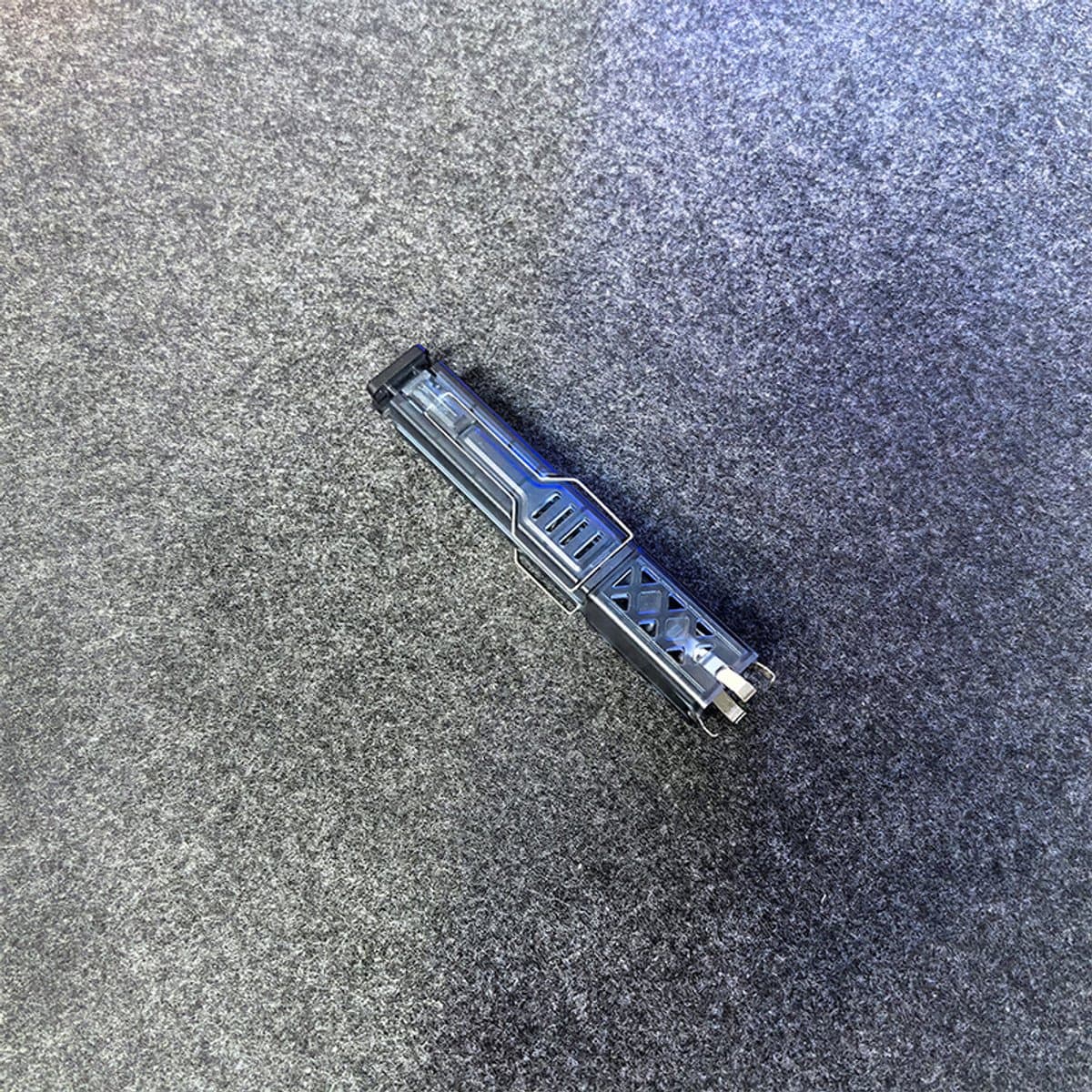 Switch puller, keycap puller, toetsenbordgereedschap, gemakkelijk demonteren en vervangen van gaming toetsenbordschakelaars en keycaps, geïntegreerd gebruik voor mechanische toetsenborden (2 stuks - zwart) thumbnail 5