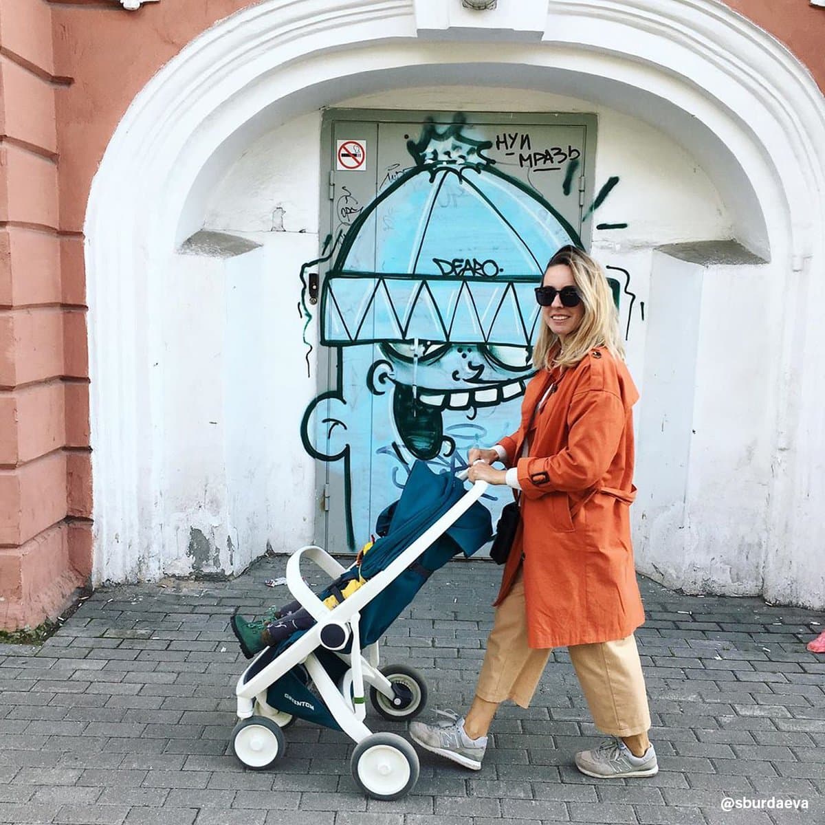 Greentom Classic Buggy Kinderwagen - Lichtgewicht Reisbuggy, Inklapbaar, Duurzaam (Gerecycled) - Wit Blauw thumbnail 4
