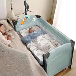 Productfoto van 3 in 1 Baby Bedside Wieg – Draagbare Zijslaper met Matras, Speelbed en Opvouwbare Reiswieg
