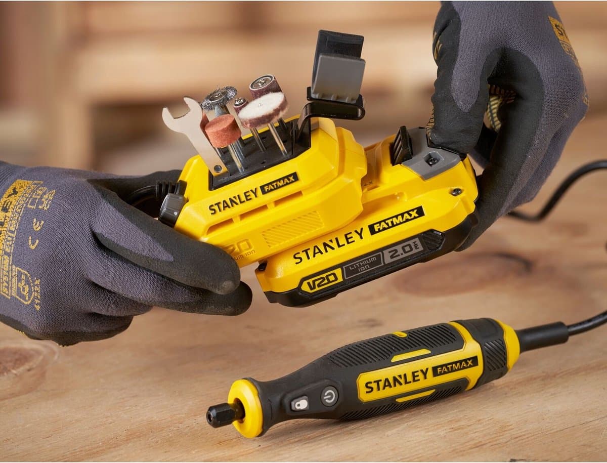 STANLEY FATMAX 18V Multigereedschap met 33 accessoires (zonder accu) SFMCE030B-XJ thumbnail 7