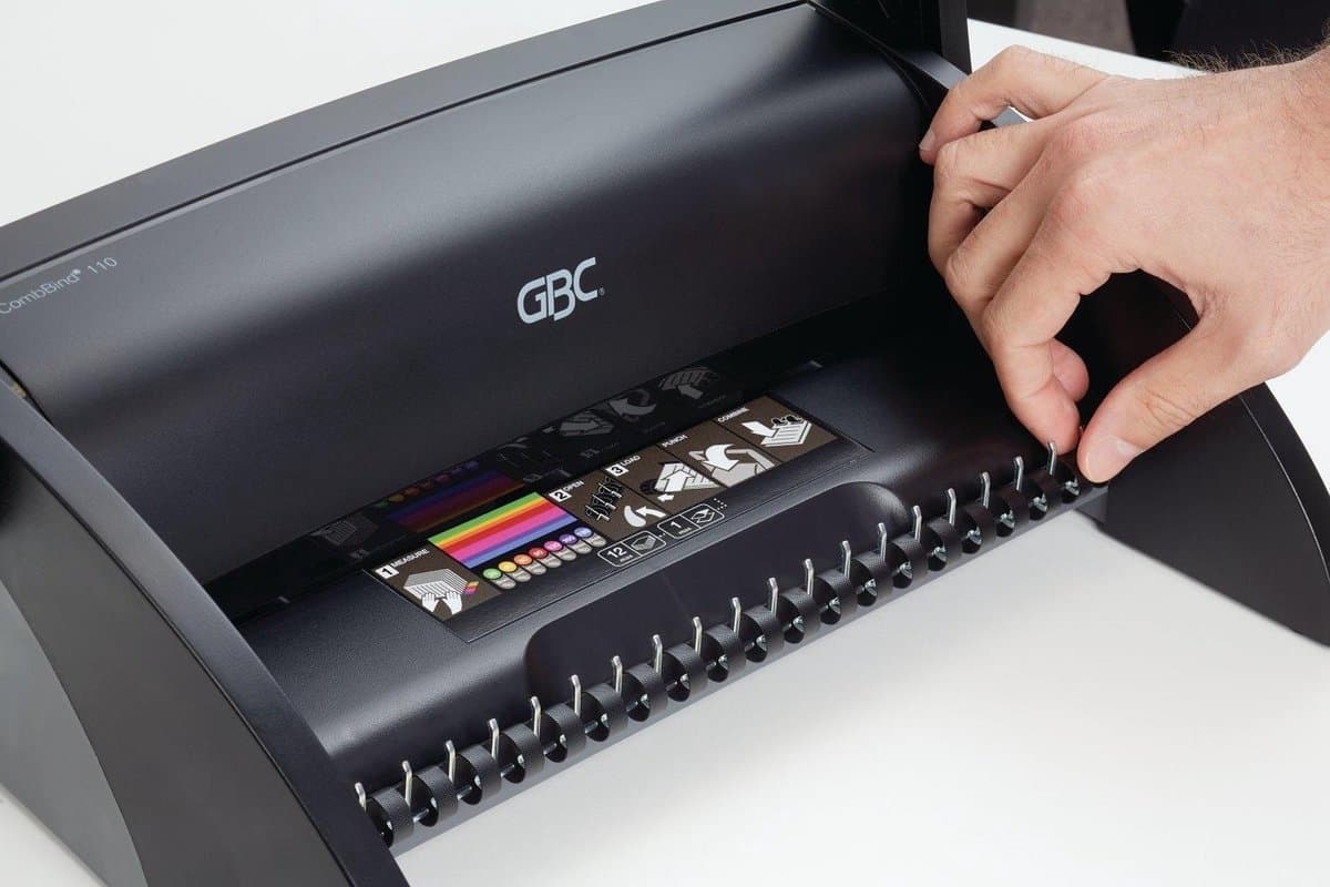 GBC Combbind 110 Pons Inbindmachine voor A3 en A4 Formaten - Zwart thumbnail 6