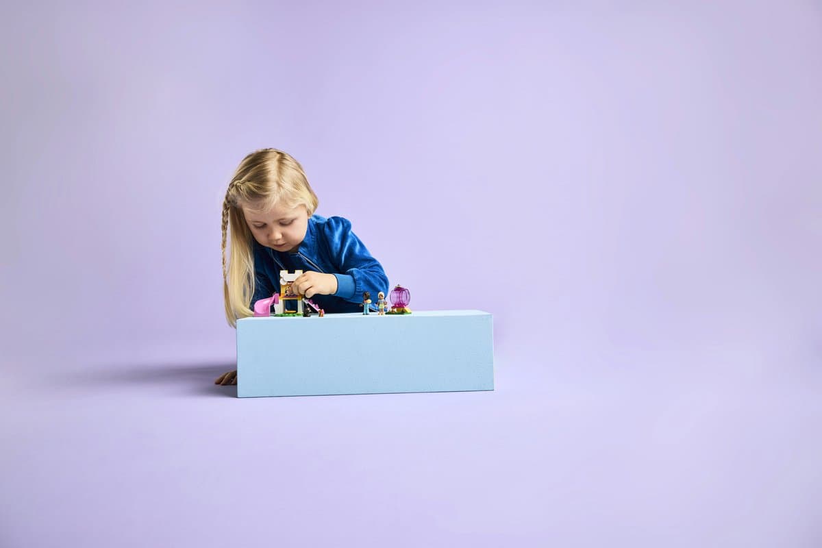 LEGO Friends Hondenspeeltuin: 66-delig bouwpakket voor 4+ met puppy's thumbnail 7